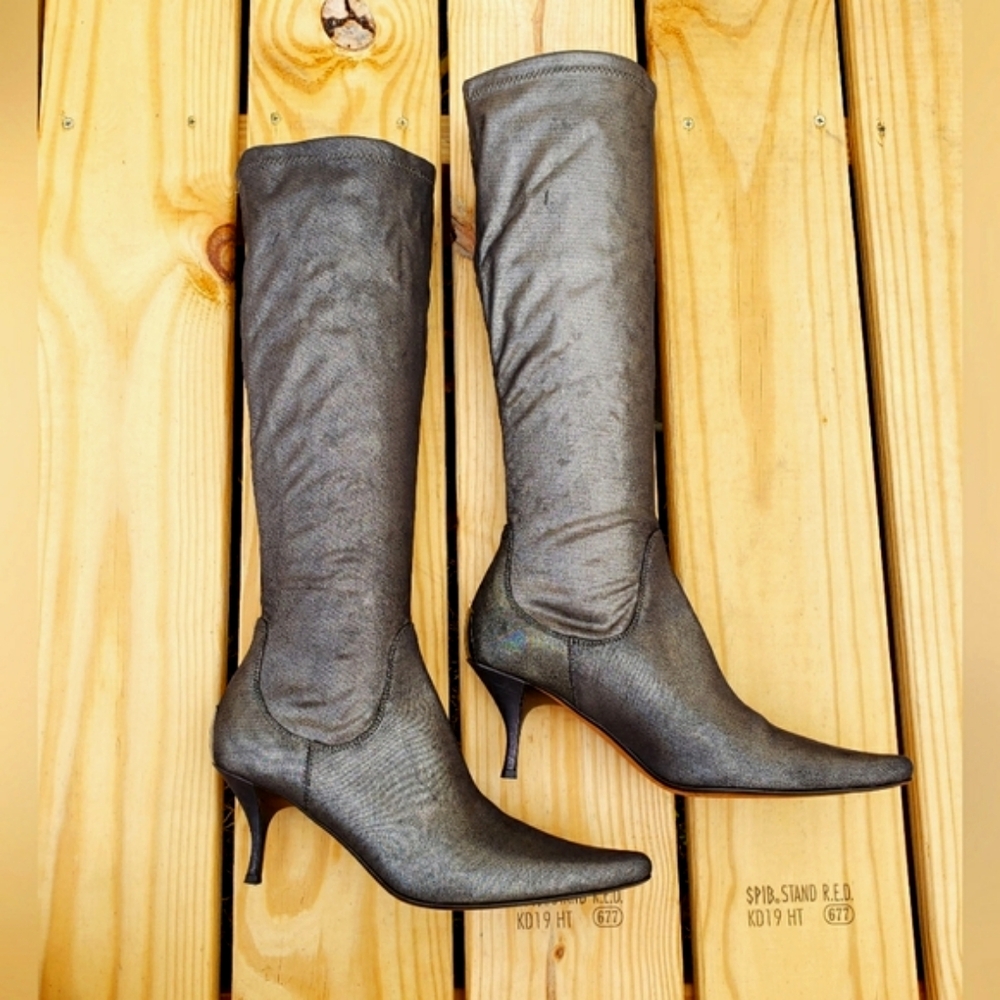Donald J.Pliner Silver Metallic Crepe Elastic Pointed Toe Knee High Boot 8.5M - Picture 5 of 14